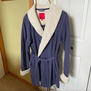 Victoria’s Secret Sherpa collar robe size L